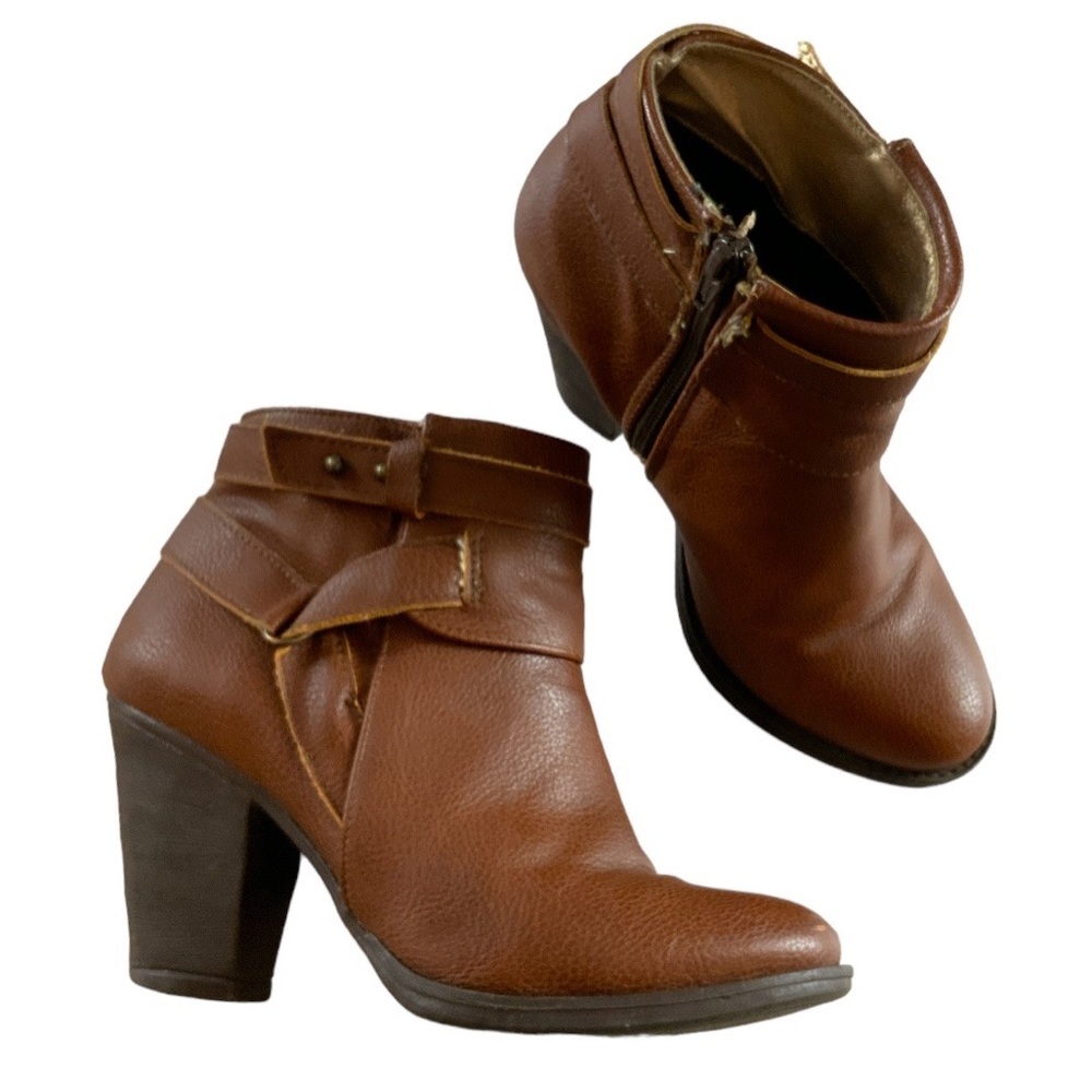 Milagros Women’s camel tan vegan leather ankle booties block heel size 6 /23 MX